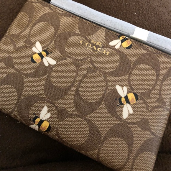 Coach Handbags - NWT Coach Adorable Bee Wristlet!! Price FIRM